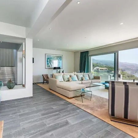 فيلة Harmonia By Place Oversea With Indoor Pool بونتا دو سول