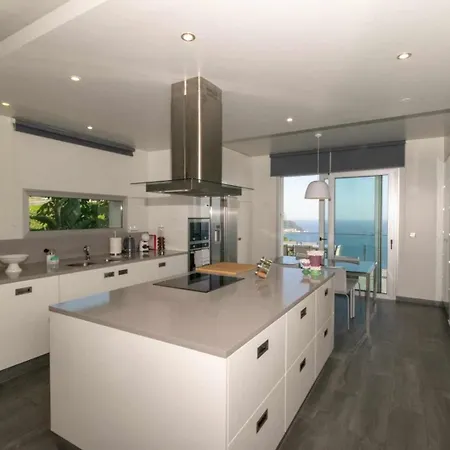 Villa Harmonia By Place Oversea With Indoor Pool Ponta do Sol (Madeira)