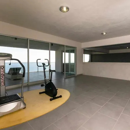 Harmonia By Place Oversea With Indoor Pool Villa